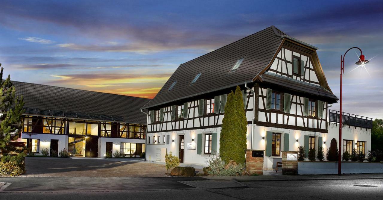 Hotel Au Petit Pont Ла Ванзно Екстериор снимка