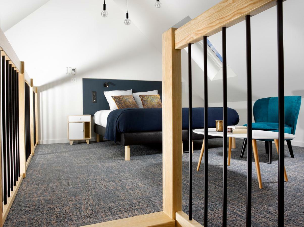 Hotel Au Petit Pont Ла Ванзно Екстериор снимка