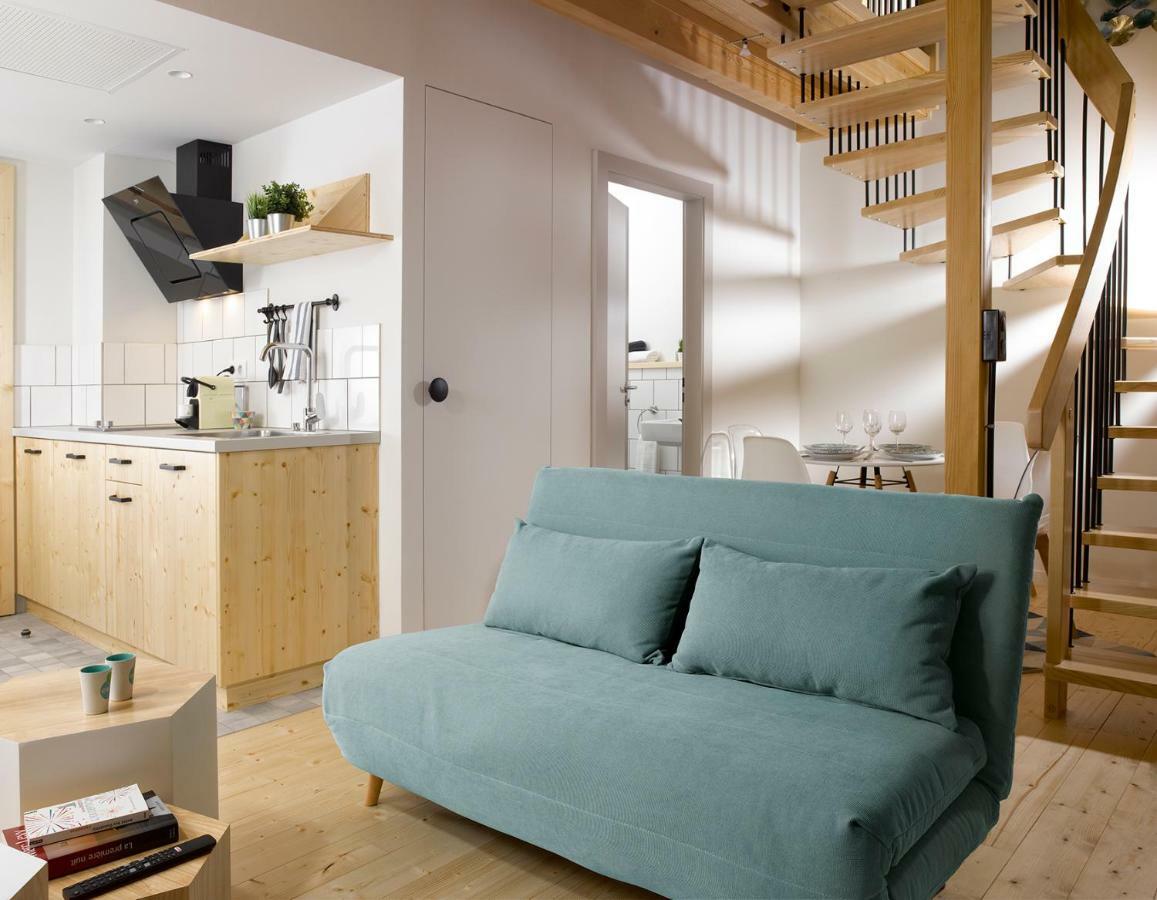 Hotel Au Petit Pont Ла Ванзно Екстериор снимка