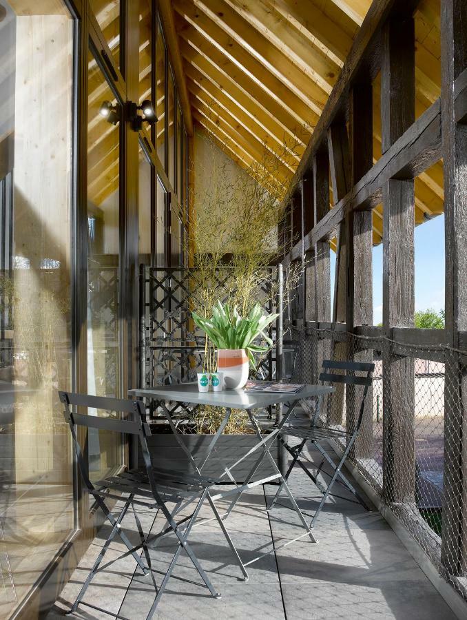 Hotel Au Petit Pont Ла Ванзно Екстериор снимка